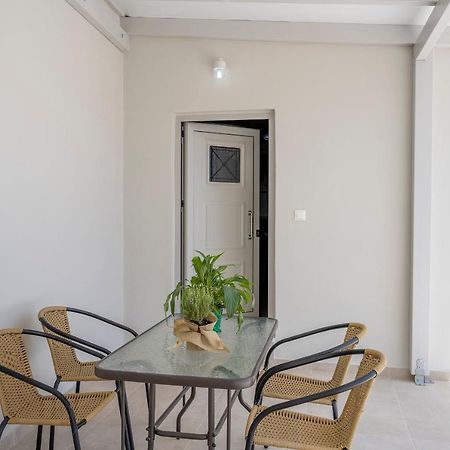 Klelia'S Apartments Палекастрон Экстерьер фото