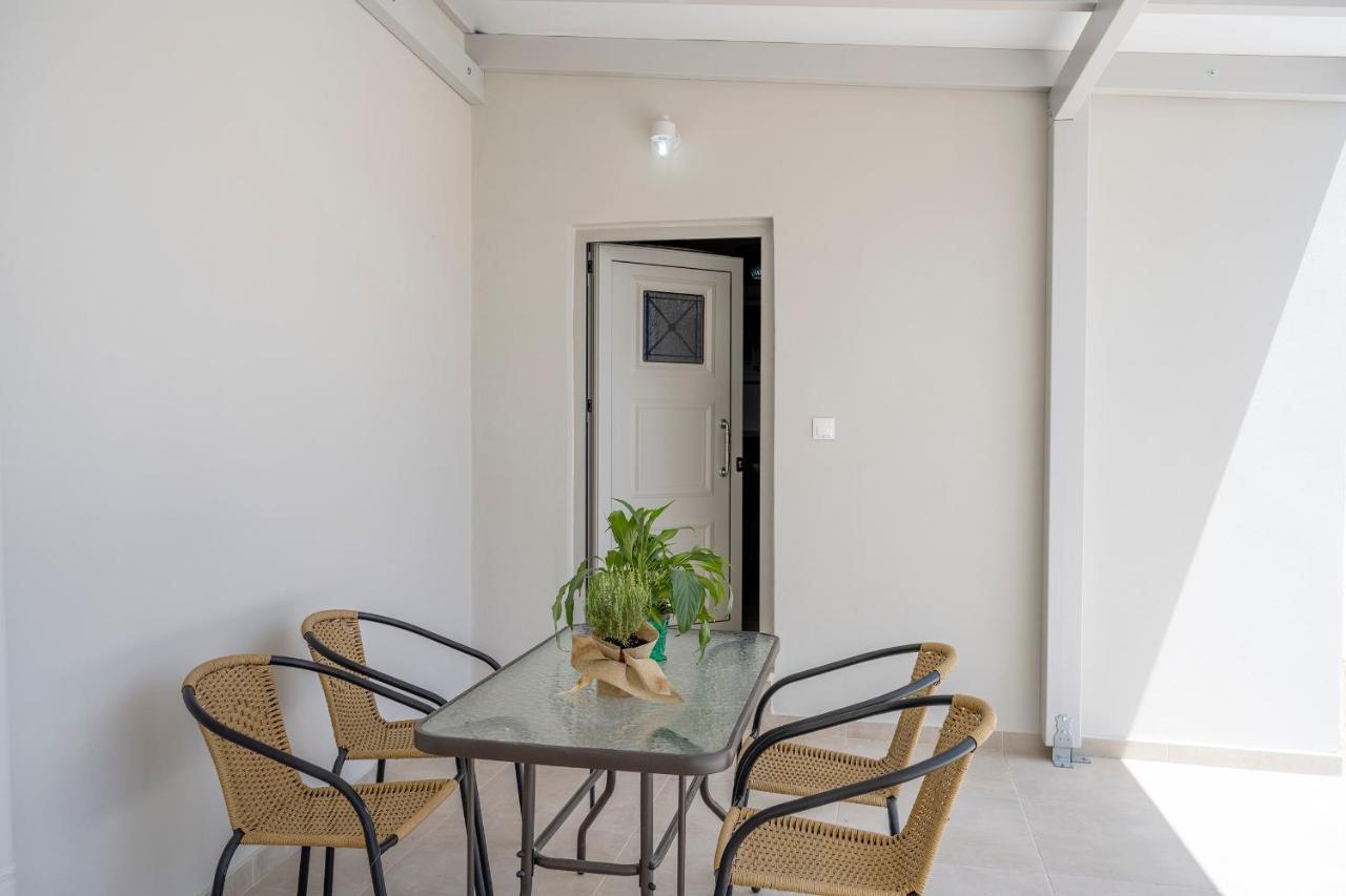 Klelia'S Apartments Палекастрон Экстерьер фото