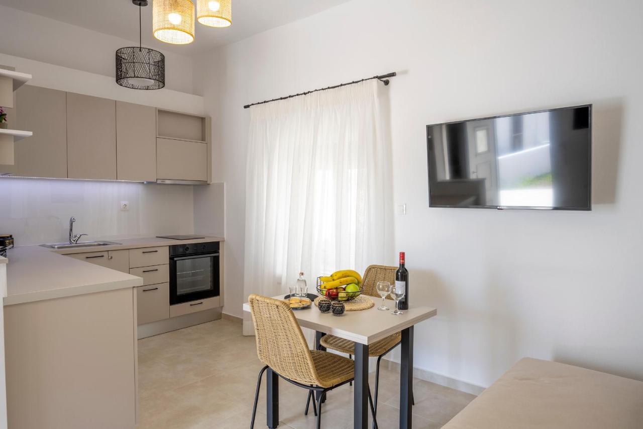 Klelia'S Apartments Палекастрон Экстерьер фото