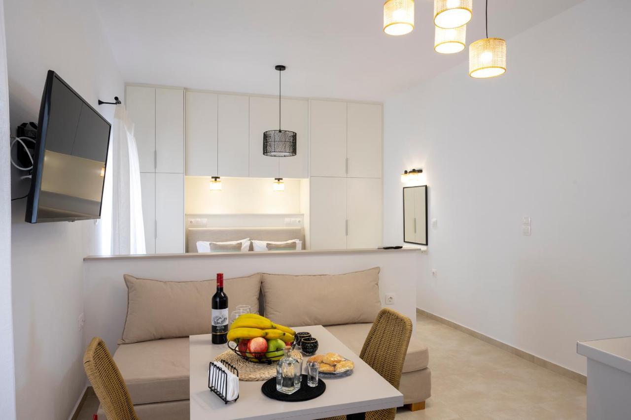 Klelia'S Apartments Палекастрон Экстерьер фото